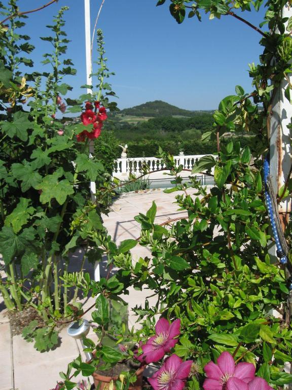 Апартаменты La Bastide Des Raisins Апт Экстерьер фото
